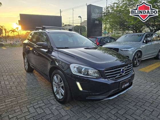 VOLVO XC60 2.0 T5 KINETIC GASOLINA 4P AUTOMÁTICO